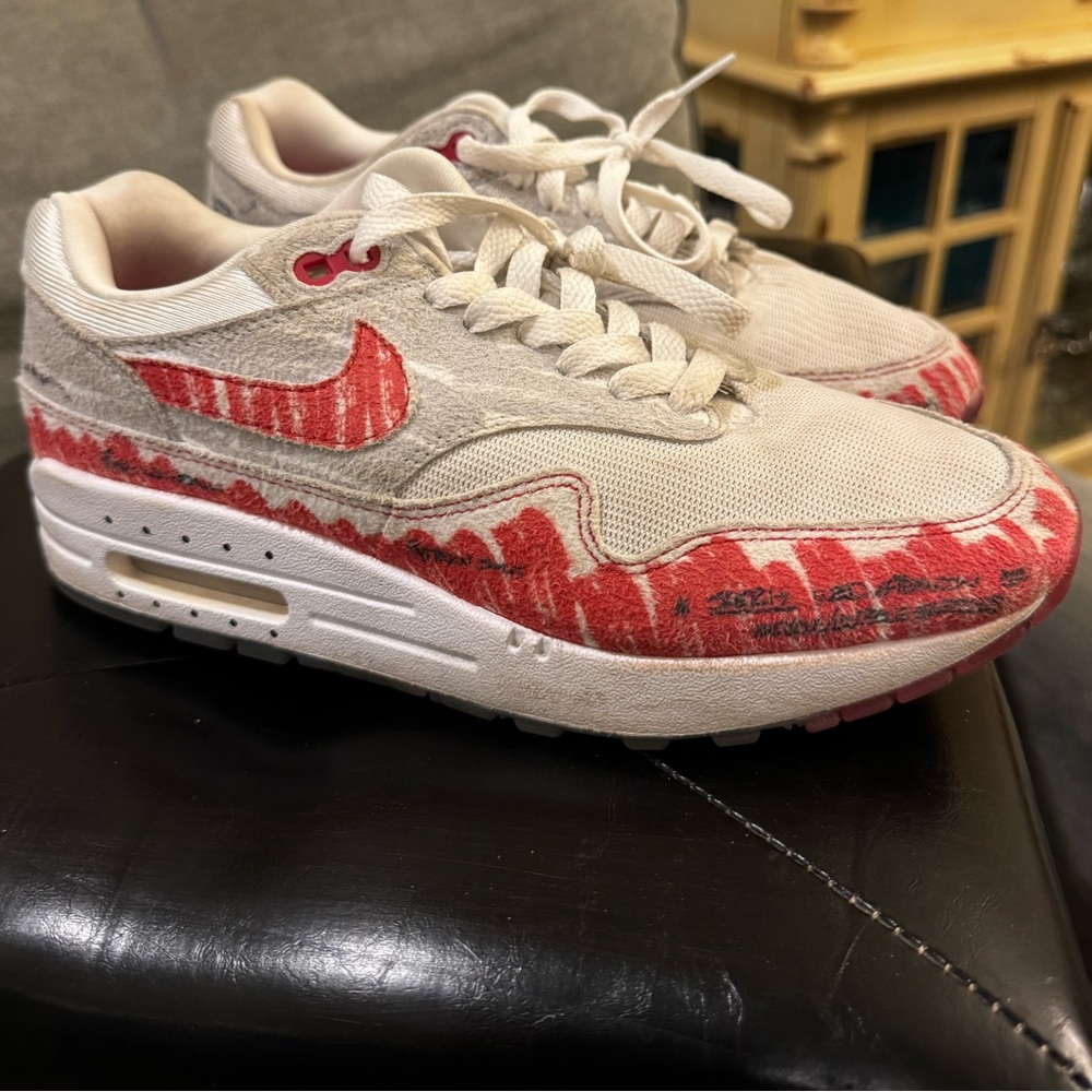 Authentic Nike Air Max 1 'Sketch To Shelf - University Red'! Size 5.5! Rare!